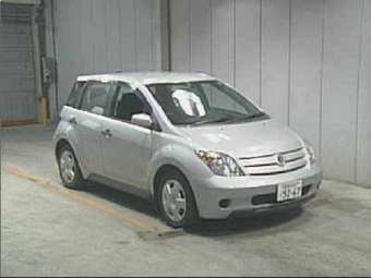 2003 Toyota ist