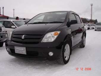 2003 Toyota ist Images