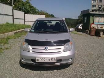 2003 Toyota ist Pictures