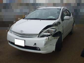 2004 Toyota ist Photos