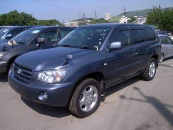 2003 Toyota Kluger V Pictures