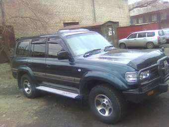 1995 Toyota Land Cruiser Photos