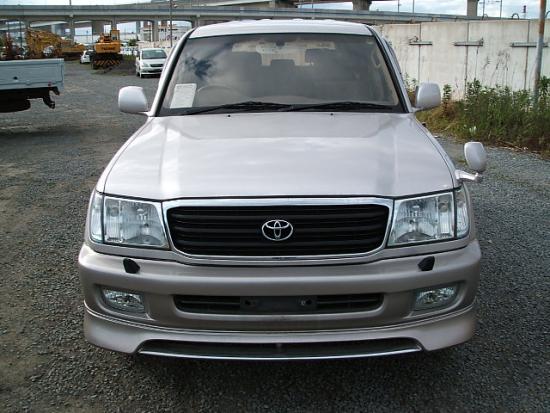 1998 Toyota Land Cruiser Pictures