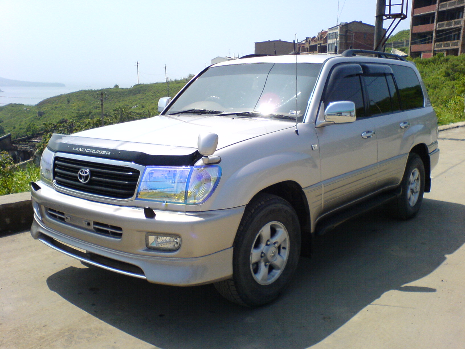 2000 Toyota Land Cruiser
