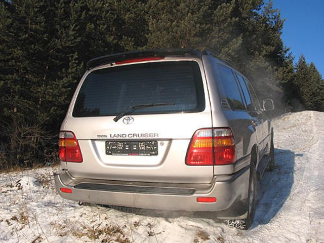 2000 Toyota Land Cruiser