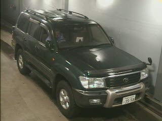 2000 Toyota Land Cruiser Photos