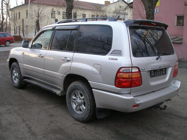 2001 Toyota Land Cruiser