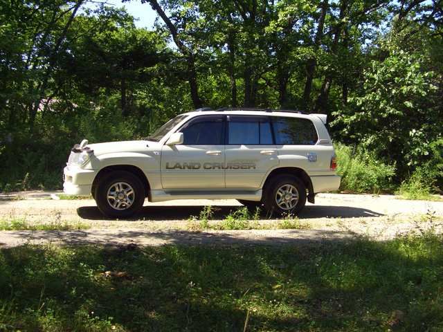 2001 Toyota Land Cruiser