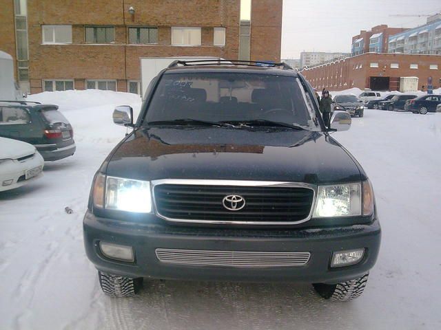 2001 Toyota Land Cruiser
