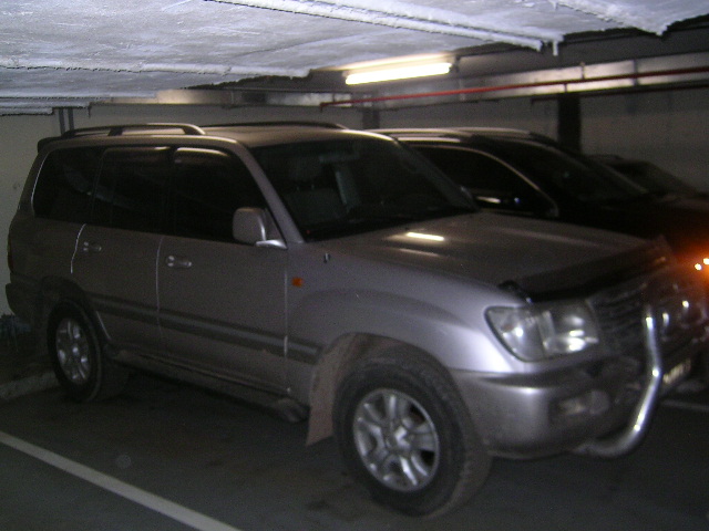 2002 Toyota Land Cruiser