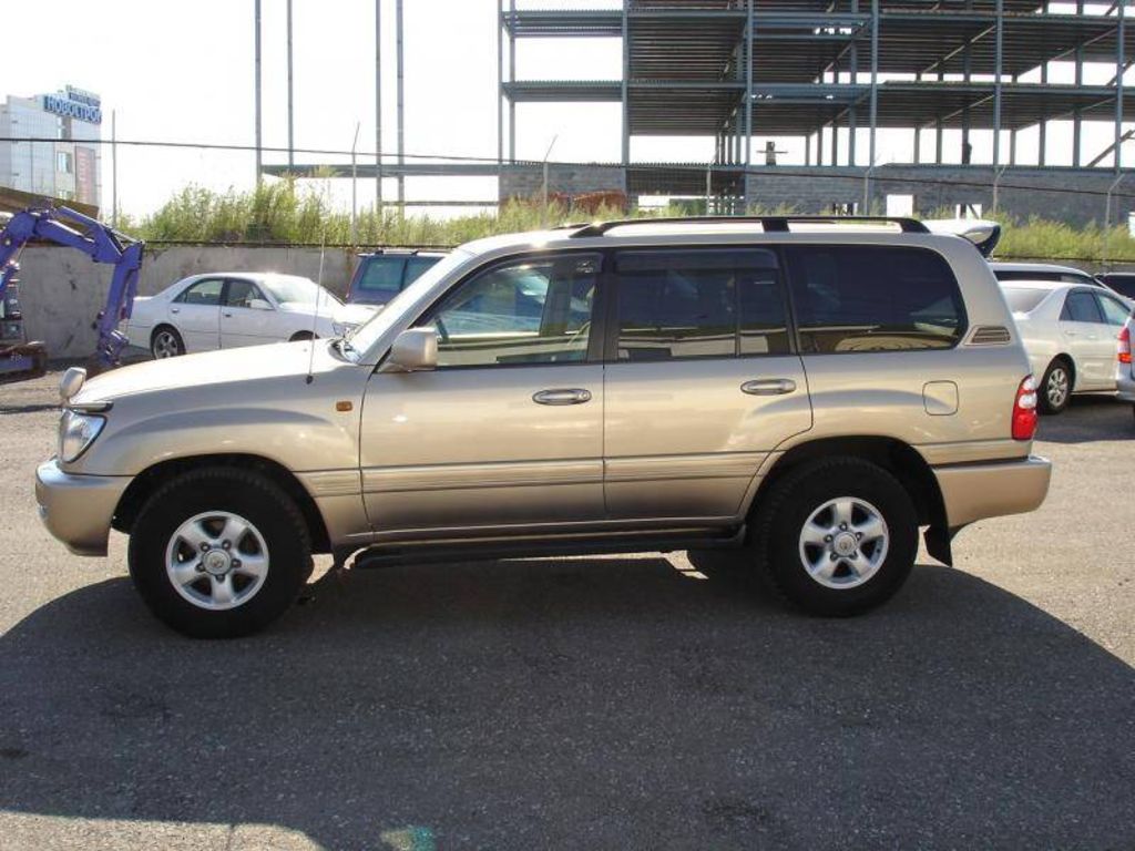 2004 Toyota Land Cruiser