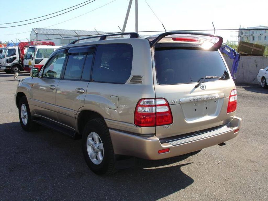 2004 Toyota Land Cruiser