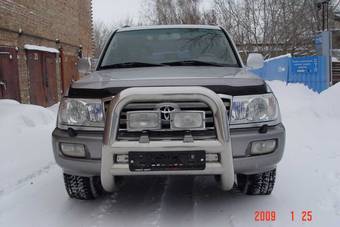 2005 Toyota Land Cruiser Photos