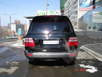 2005 Toyota Land Cruiser Pictures