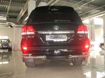 2008 Toyota Land Cruiser Pictures