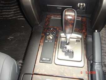 2008 Toyota Land Cruiser Pictures