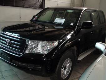 2008 Toyota Land Cruiser Pictures