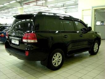 2008 Toyota Land Cruiser Pictures