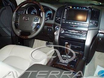 2008 Toyota Land Cruiser Images