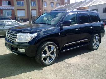 2008 Toyota Land Cruiser Pictures