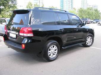 2008 Toyota Land Cruiser Photos