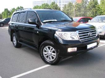 2008 Toyota Land Cruiser Pictures