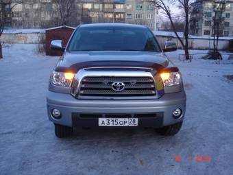 2008 Toyota Land Cruiser Photos