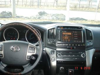 2008 Toyota Land Cruiser Photos