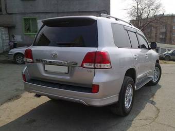 2008 Toyota Land Cruiser Pictures