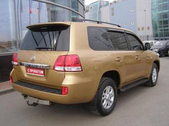 2008 Toyota Land Cruiser Pictures