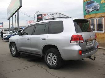 2008 Toyota Land Cruiser Pictures