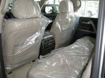 2010 Toyota Land Cruiser Wallpapers