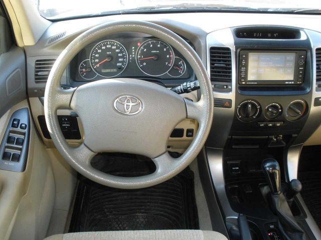2004 Toyota Land Cruiser Prado