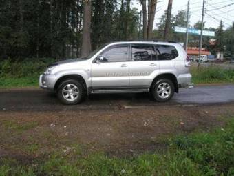 2004 Toyota Land Cruiser Prado Photos