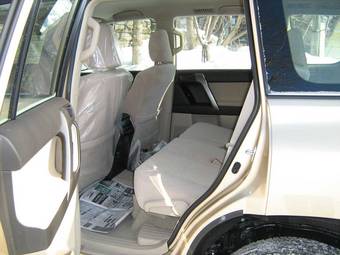 2009 Toyota Land Cruiser Prado Images