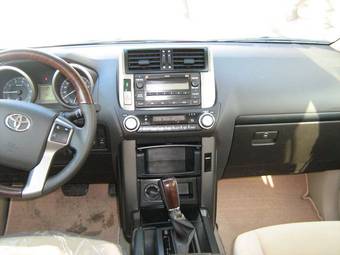 2009 Toyota Land Cruiser Prado Pics