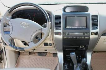 2009 Toyota Land Cruiser Prado Pictures