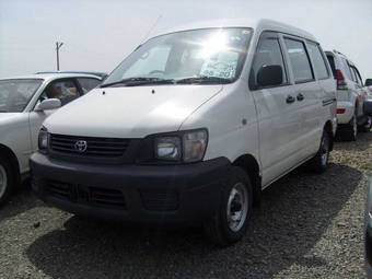 2003 Toyota Lite Ace Pictures