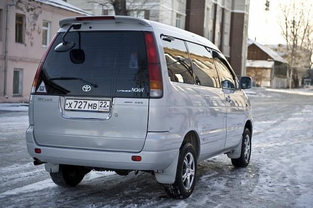 1997 Toyota Lite Ace Noah