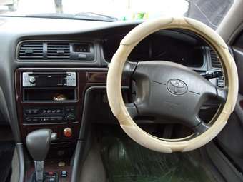 1998 Toyota Mark II Pictures