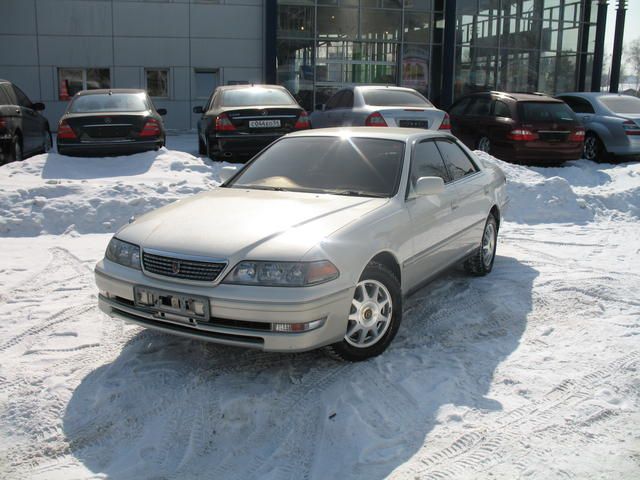 2000 Toyota Mark II