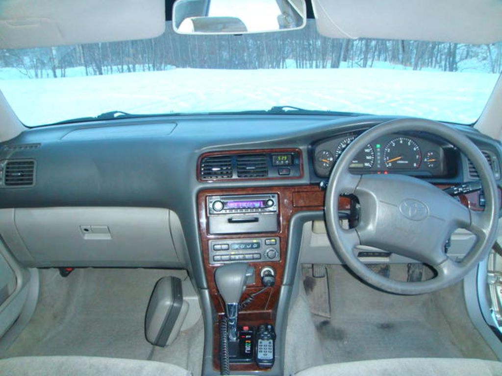 2000 Toyota Mark II