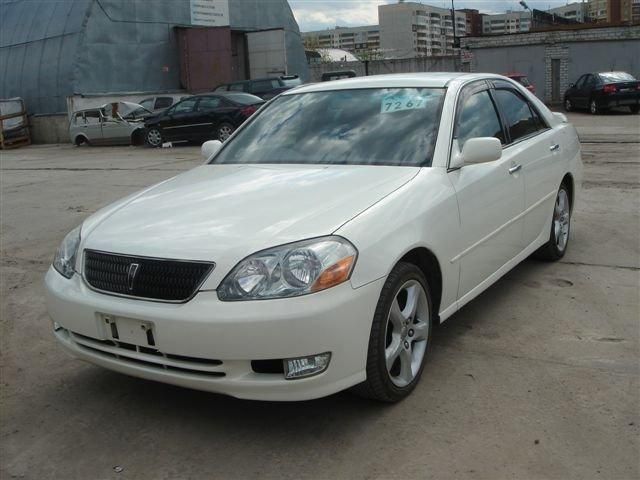 2000 Toyota Mark II