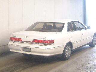 2000 Toyota Mark II Images