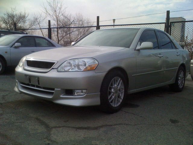 2001 Toyota Mark II