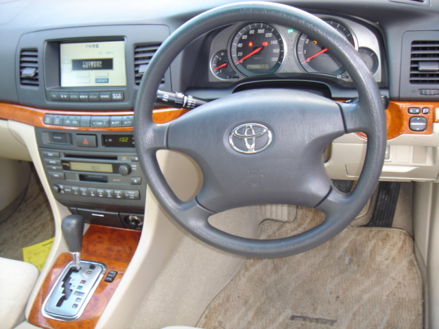 2001 Toyota Mark II Pics