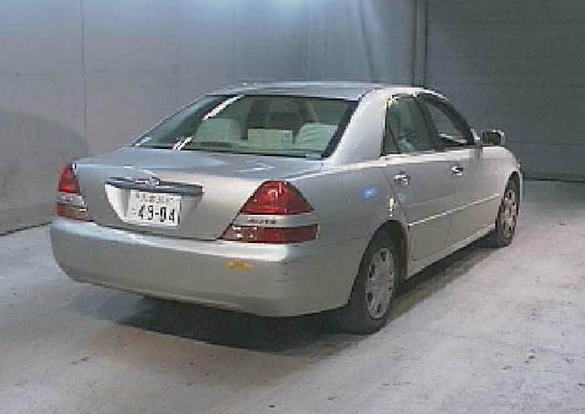 2001 Toyota Mark II Pictures