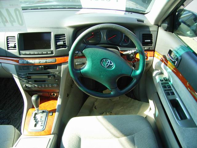 2001 Toyota Mark II Pics