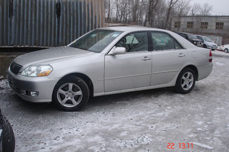 2001 Toyota Mark II Pictures