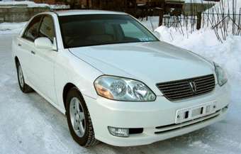 2001 Toyota Mark II Pictures